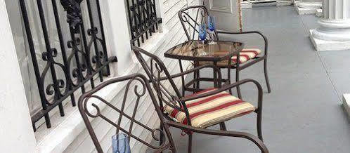 Hotel The Confederate House Savannah Exterior foto